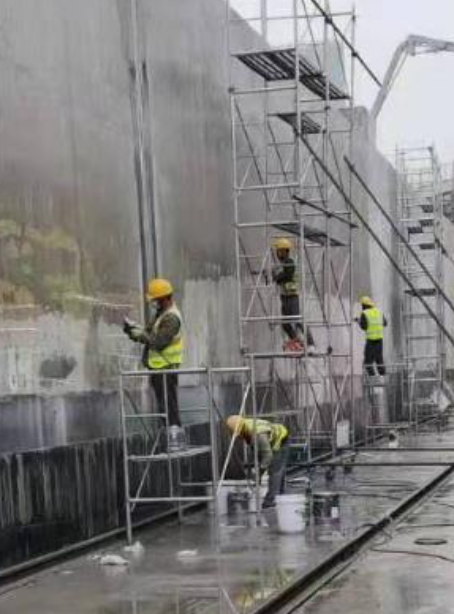 山东球场翻新地面是一个涉及